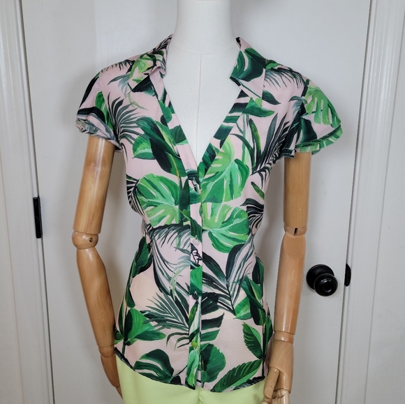 Alice + Olivia Tropical Leaf Print Resortwear Beach Summer Silk Blouse Size XL/L - Picture 2 of 13
